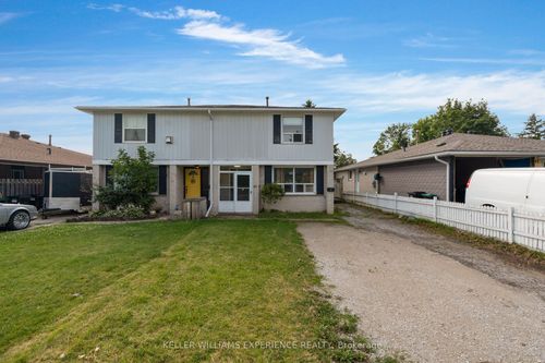 upper-49 Daphne Cres, Barrie, ON, L4M2Y7 | Card Image