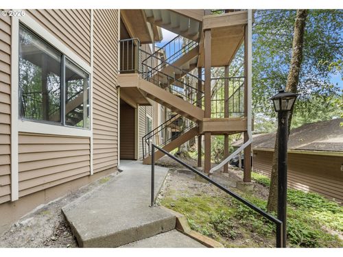 9967 Se Talbert St, Clackamas, OR, 97015-9681 | Card Image