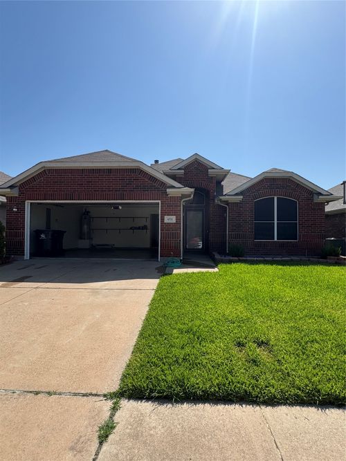 6711 Kinross Drive, Arlington, TX, 76002 | Card Image