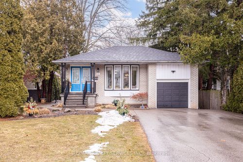 761 Sunset Rd, Burlington, ON, L7T3X3 | Card Image