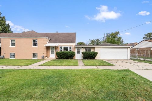 3923 Madison Ave, Brookfield, IL, 60513-1837 | Card Image