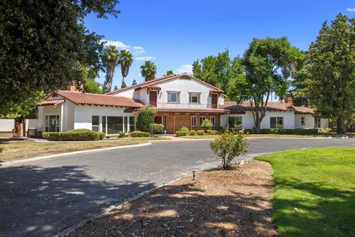 1300 N Berkeley Ave, Turlock, CA, 95380-3428 | Card Image