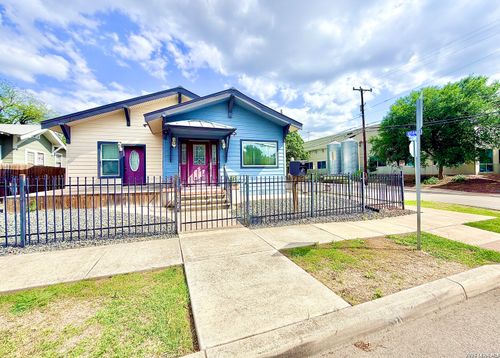 702 E E Euclid Ave, San Antonio, TX, 78212-4417 | Card Image