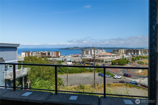 5129 N Bennett St, Townhouse with 3 bedrooms, 3 bathrooms and 1 parking in Ruston WA | Image 30