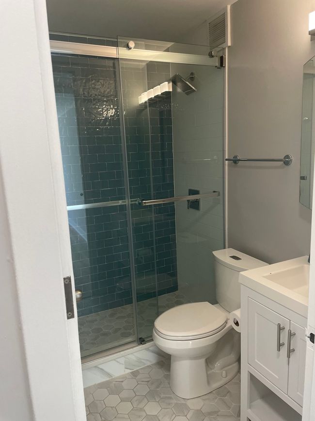 APT-304 - 1960 N Lincoln Park W, Condo with 2 bedrooms, 2 bathrooms and null parking in CHICAGO IL | Image 11