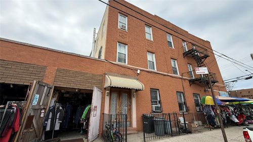 568 Grandview Ave, Ridgewood, NY, 11385-1956 | Card Image