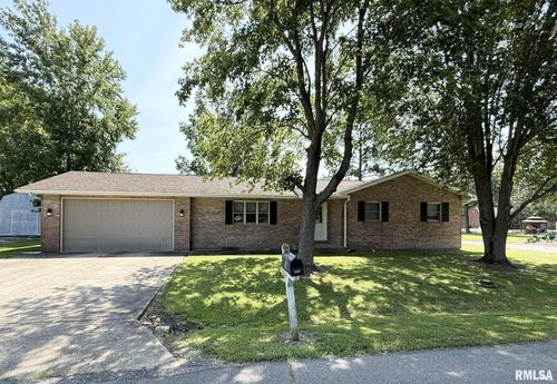 1105 Oakwood Ln, Marion, IL, 62959-4232 | Card Image