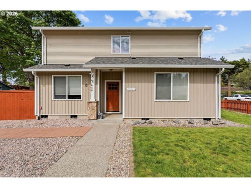 17065 Se Brooklyn St, Portland, OR, 97236 | Card Image