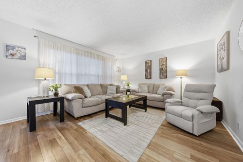 108 Greenbriar Cir, West Palm Beach, FL, 33417 | Card Image