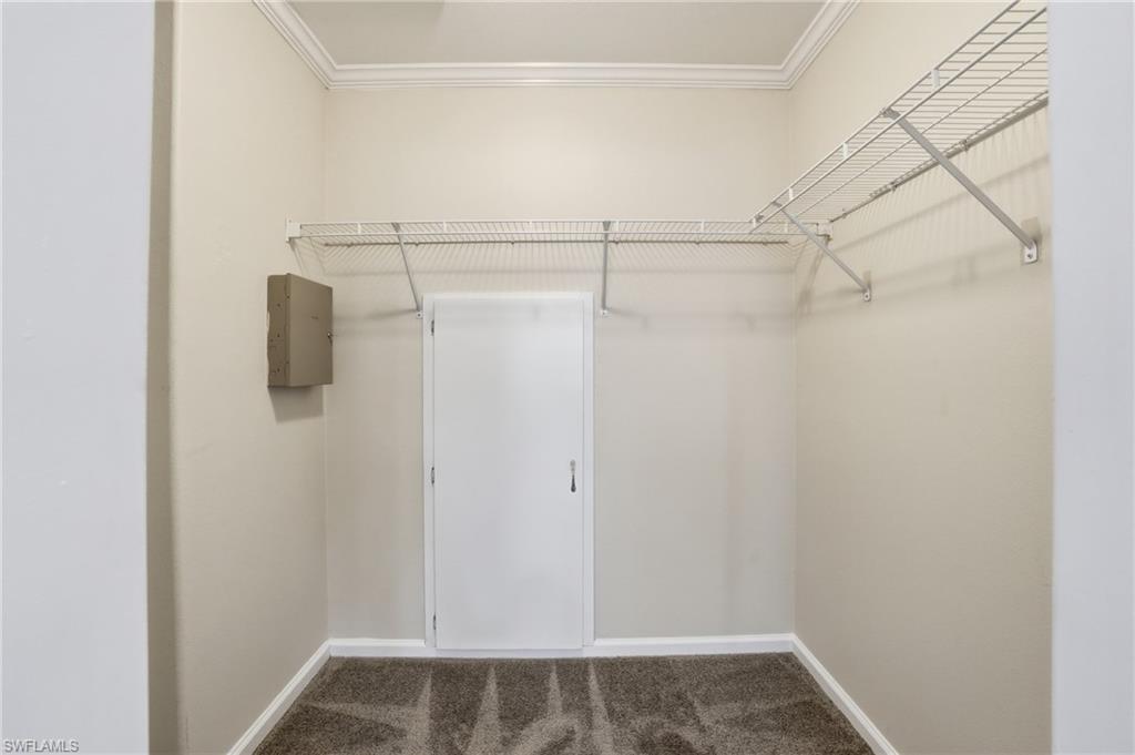 Residential in LEHIGH ACRES 4
