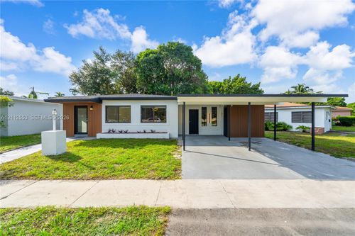 1410 Ne 161st St, North Miami Beach, FL, 33162-4617 | Card Image
