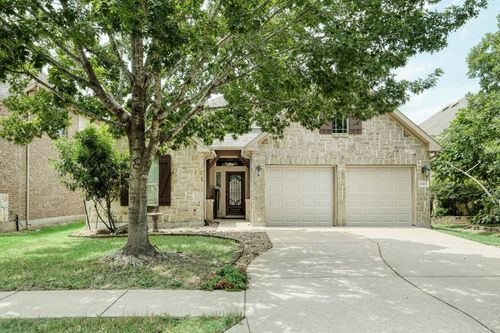 12421 Black Hills Dr, Austin, TX, 78748-1056 | Card Image