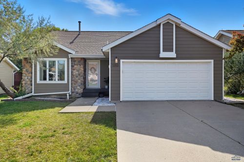 1263 Range View Cir, RAPID CITY, SD, 57701-2106 | Card Image
