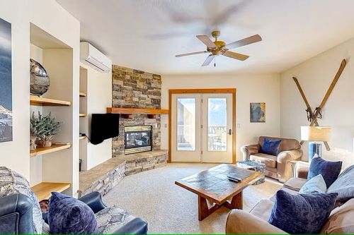 2b-3832 Tamarack Ave, Whitefish, MT, 59937-9110 | Card Image