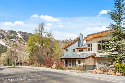 515 Park Cir, Aspen, CO, 81611-2480 | Card Image
