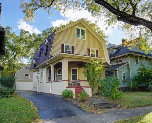 993 Harvard St, Rochester, NY, 14610-1712 | Card Image
