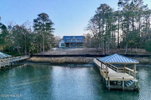 807 Johns Orchard Ln, Wilmington, NC, 28411-9664 | Card Image
