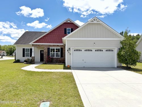 517 New Hanover Trl, Jacksonville, NC, 28546-4400 | Card Image