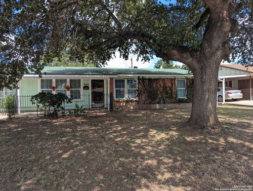 359 Kate Schenck Ave, San Antonio, TX, 78223-3309 | Card Image