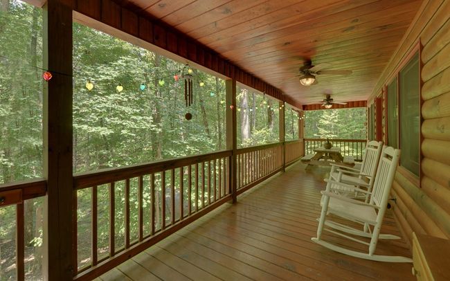 890 Mountain Lake Cir, Home with 3 bedrooms, 3 bathrooms and null parking in Blue Ridge GA | Image 31