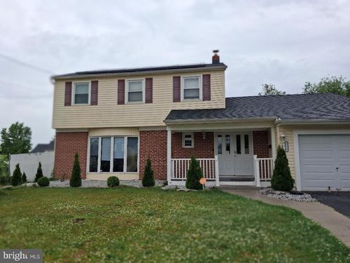 119 Colonial Rd, BEVERLY, NJ, 08010-1917 | Card Image