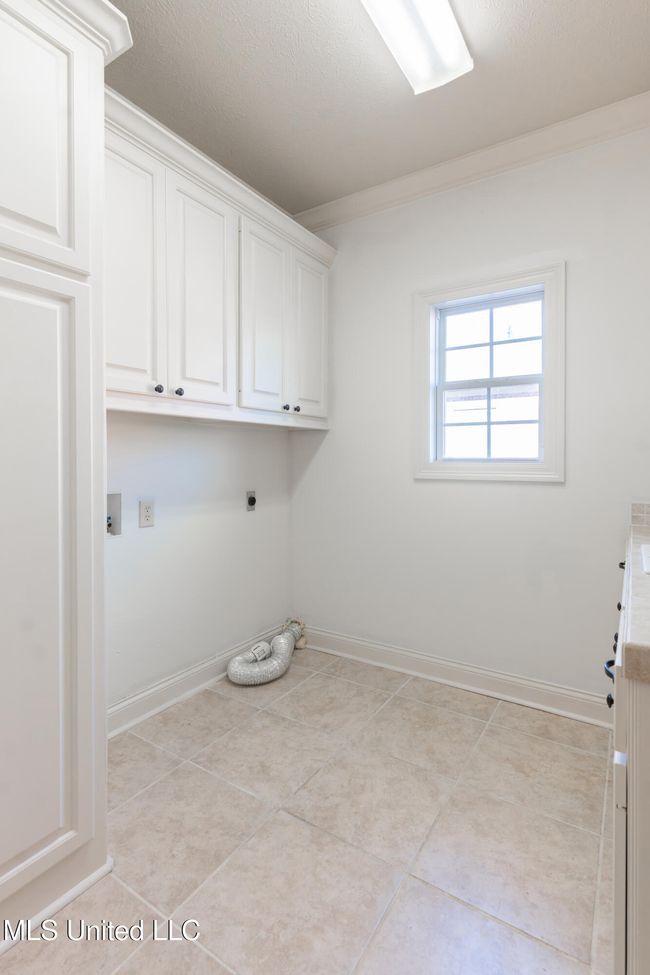 57-LaundryRoom | Image 67