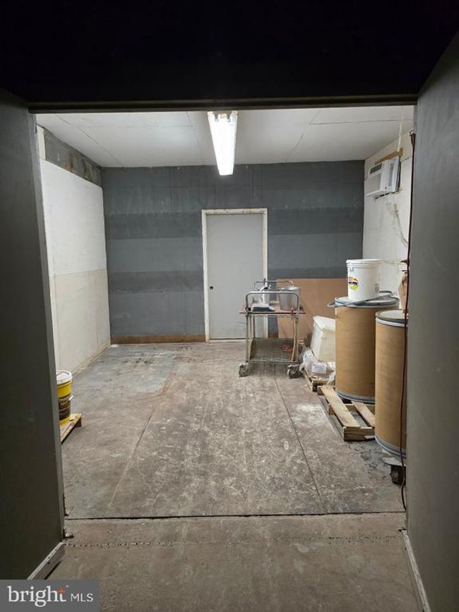 532 - 528 Moss St, Home with 0 bedrooms, 0 bathrooms and null parking in Reading PA | Image 12
