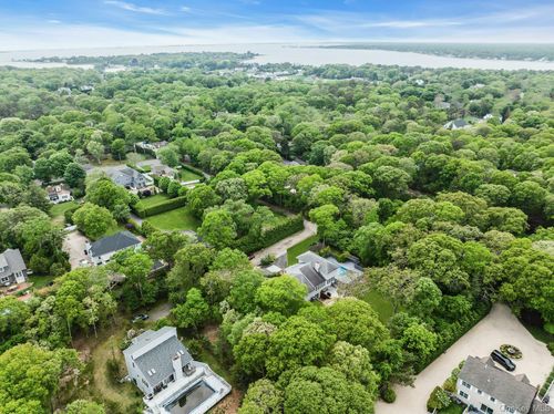 39b Bay Avenue W, Southampton, NY, 11946 | Card Image