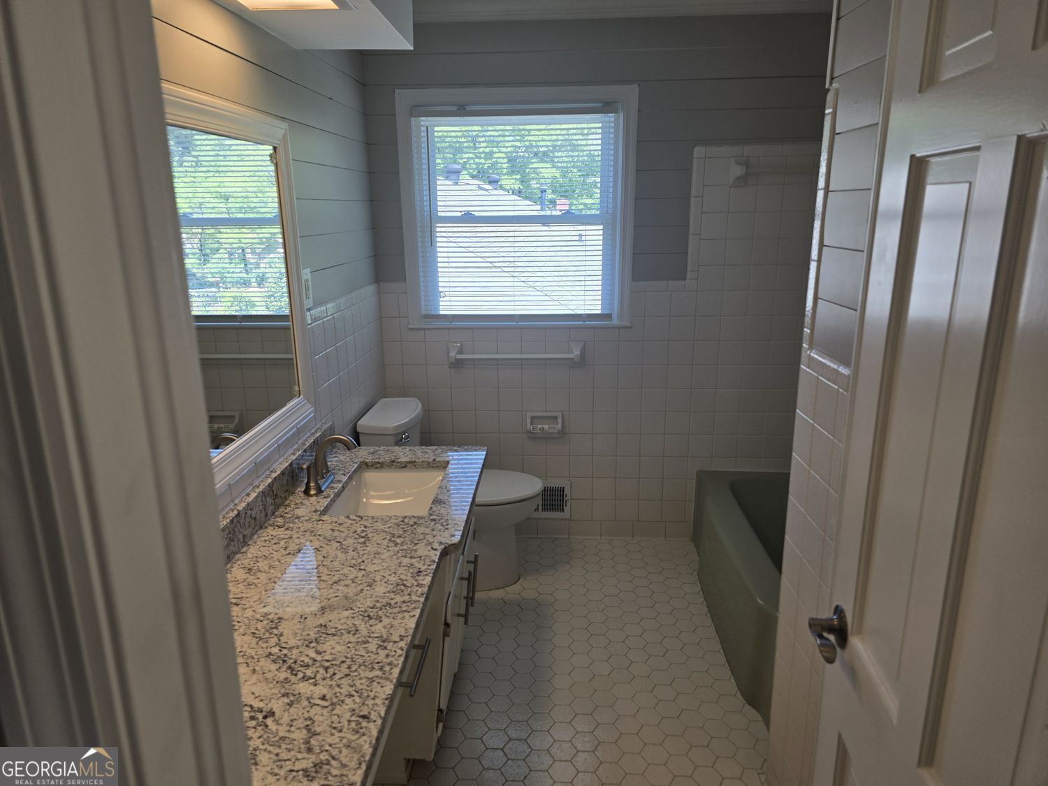 Residential Lease in Hapeville 4