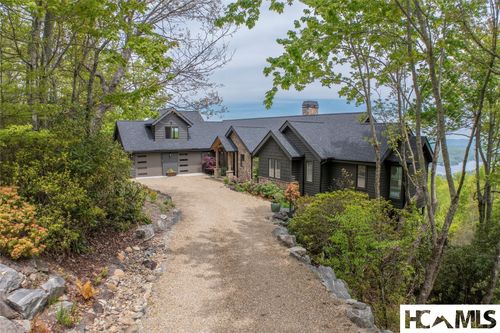 96 Moltz Ct, Lake Toxaway, NC, 28747-0110 | Card Image