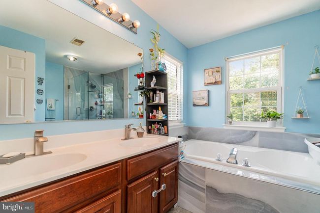 17616 Chisholm Ln, House other with 5 bedrooms, 4 bathrooms and null parking in DUMFRIES VA | Image 17