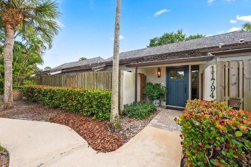 11794 Wimbledon Cir, Wellington, FL, 33414-6047 | Card Image