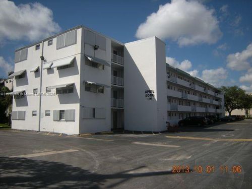 apt-117-1333 E Hallandale Beach Blvd, Hallandale Beach, FL, 33009-4607 | Card Image