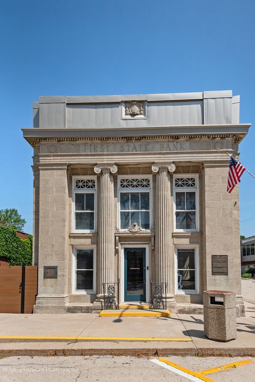 100 W Main St, Plano, IL, 60545-1431 | Card Image