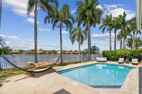 2942 Medinah, Weston, FL, 33332-1840 | Card Image