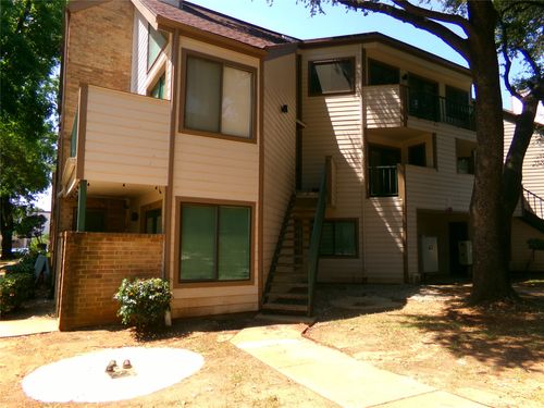c304-2311 Basil Dr, Arlington, TX, 76006-5926 | Card Image