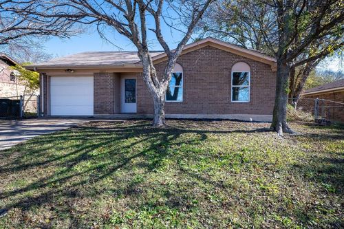 1107 Saturn Drive, Cedar Hill, TX, 75104 | Card Image