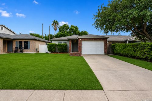 9734 Ivy Plain Dr, San Antonio, TX, 78245-3049 | Card Image