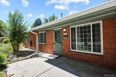 831 Troy Street, House other with 3 bedrooms, 1 bathrooms and 1 parking in Aurora CO | Image 3