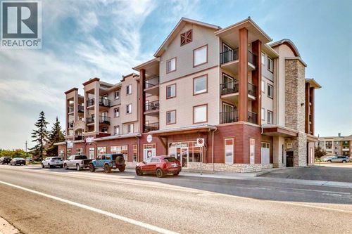 505 Railway St W, Cochrane, AB, T4C2K9 | Card Image
