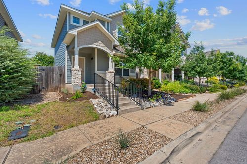 134 Friendship Oak Dr, San Marcos, TX, 78666-2892 | Card Image