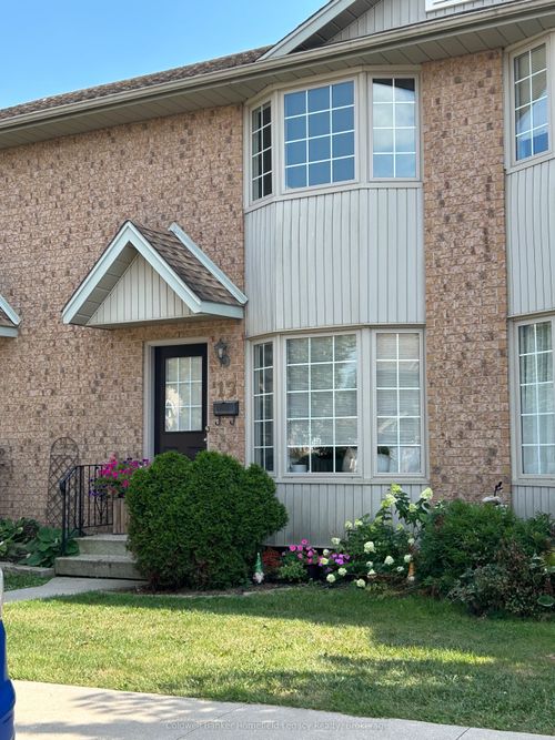 17-20 Southvale Rd, Saint Marys, ON, N4X1E9 | Card Image