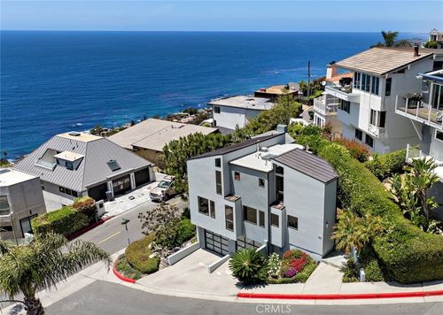 683 Alta Vista Way, Laguna Beach, CA, 92651-4045 | Card Image