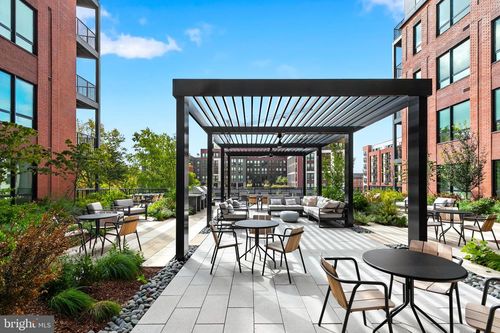 apt-616-7175 12th St Nw, WASHINGTON, DC, 20012-1895 | Card Image