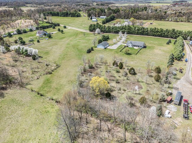 829 Wadaduga Ln, House other with 4 bedrooms, 3 bathrooms and null parking in Niles MI | Image 29