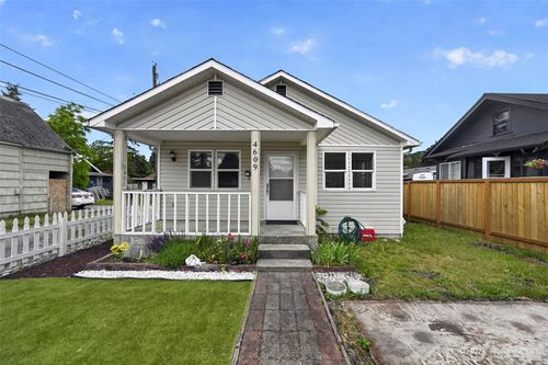 4609 S 66th St, Tacoma, WA, 98409-1511 | Card Image