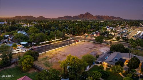 1-5950 N Central Ave, Phoenix, AZ, 85012-1209 | Card Image