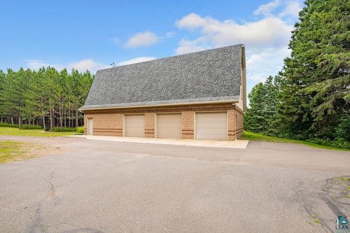 5863 Saint Louis River Rd, Hermantown, MN, 55810-9594 | Card Image