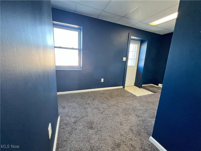 Apartment Entry | Image 29