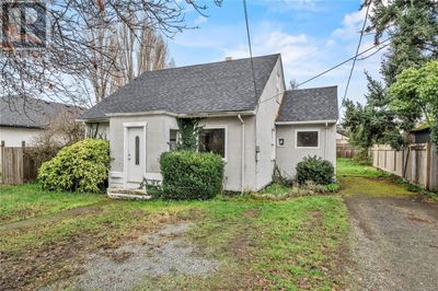 1481 Hillside Ave, House other with 4 bedrooms, 1 bathrooms and 3 parking in Victoria BC | Image 1